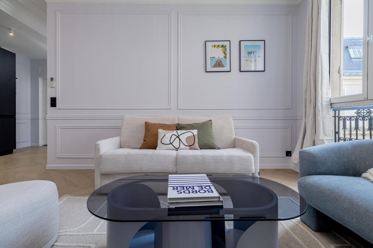 Poetic Stay - Champs Elysees Paris Exterior photo