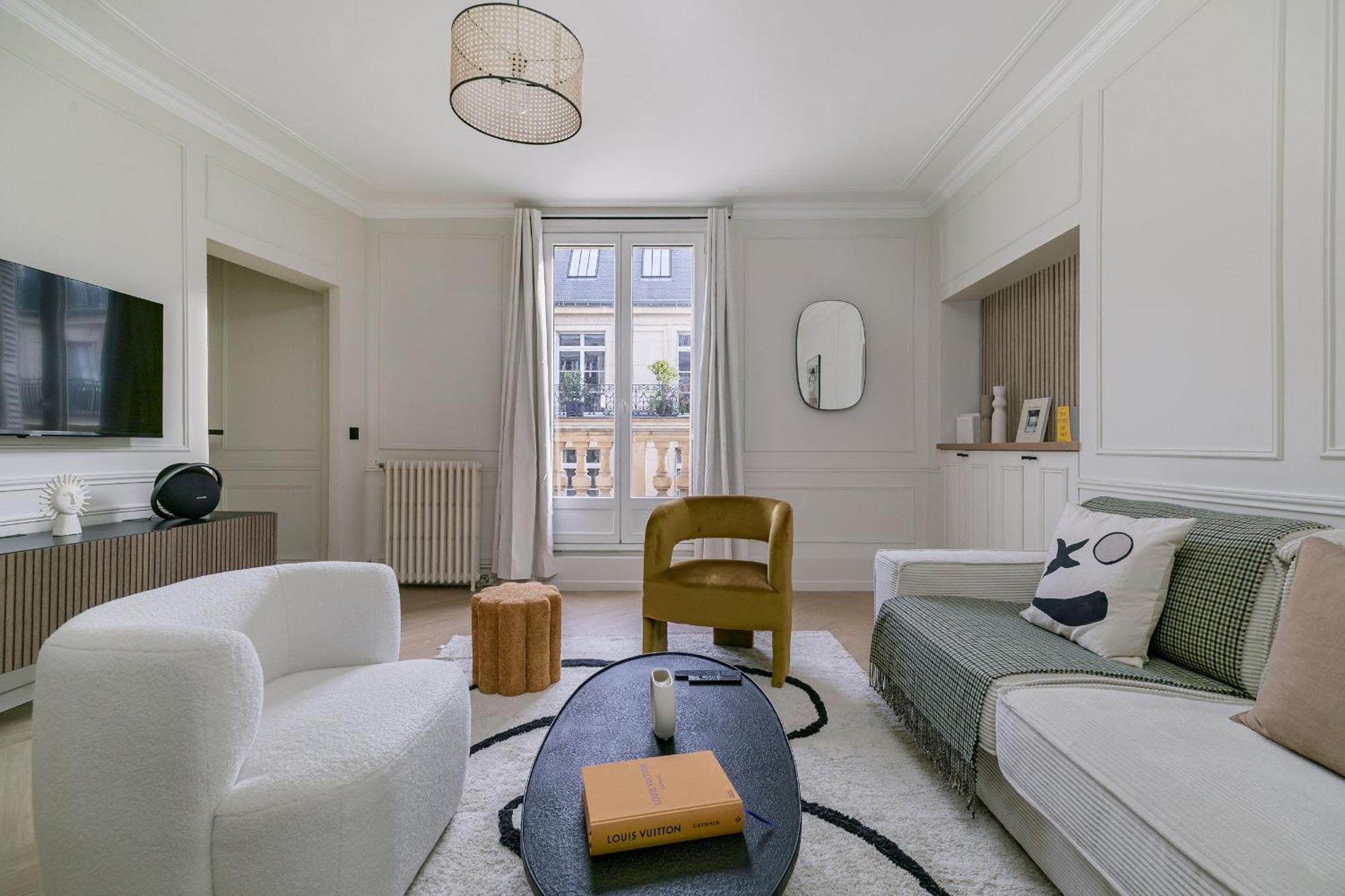 Poetic Stay - Champs Elysees Paris Exterior photo